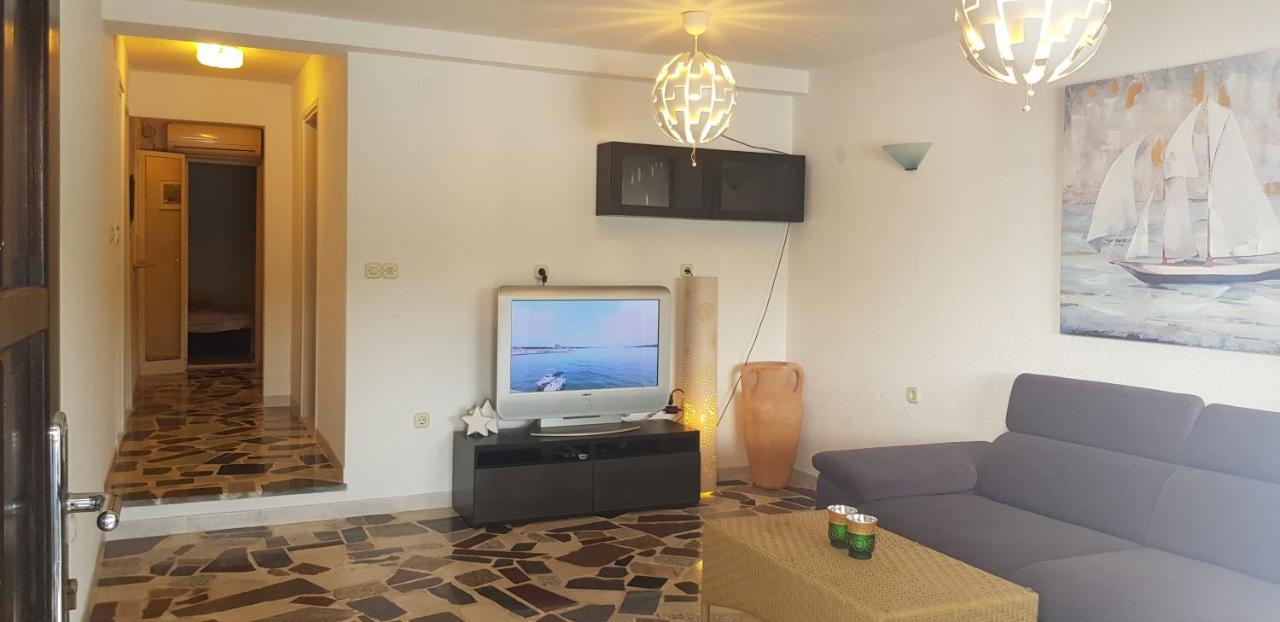 Apartments Miranda Kaprije Kültér fotó